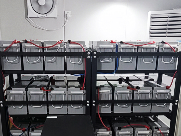 力锐斯UPS和蓄电池 - 广州医科大学附属第一医院